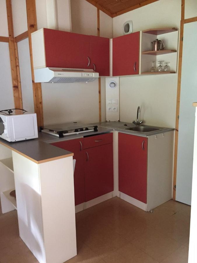 Gites Du Quie Les Cabannes  Exterior foto